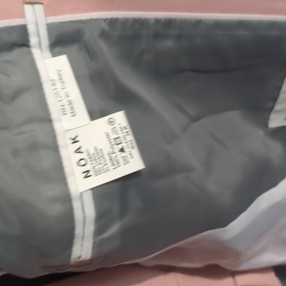 Noak pink suit - Picture 6 of 9